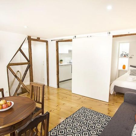 Lovelystay - Alfama Charming Experience! Lisbon Exterior photo